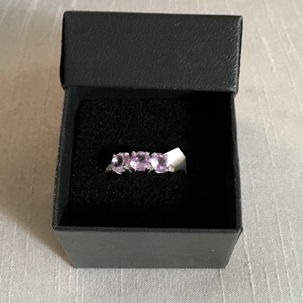 Amethyst Topaz Ring Three-Stone Round Cut Rhodium Sterling Silver Purple W 7 NWT - Picture 10 of 17